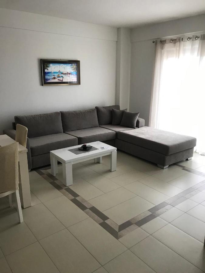 Jasmine Apartments Sarandë Esterno foto