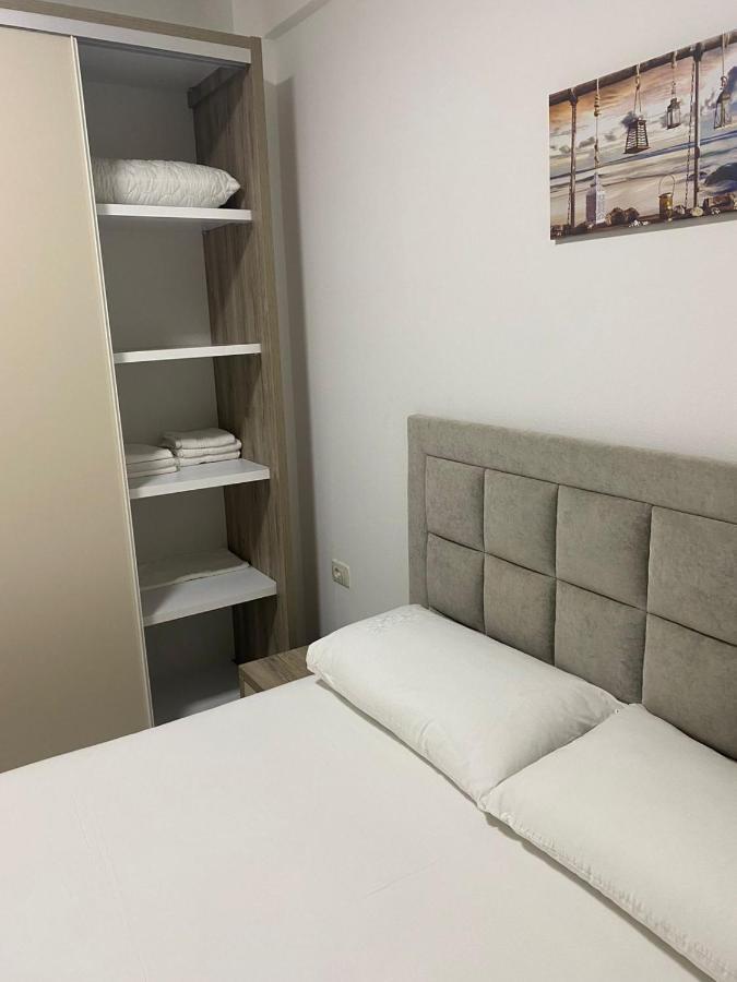 Jasmine Apartments Sarandë Esterno foto