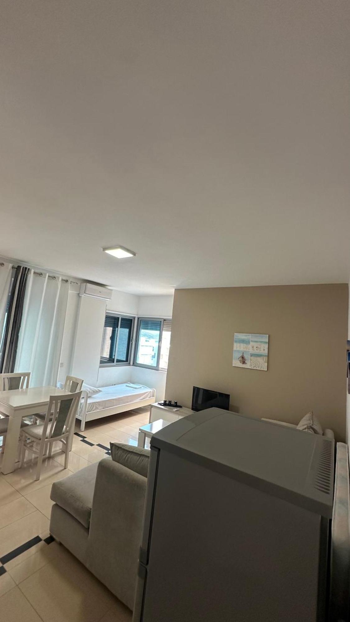 Jasmine Apartments Sarandë Esterno foto