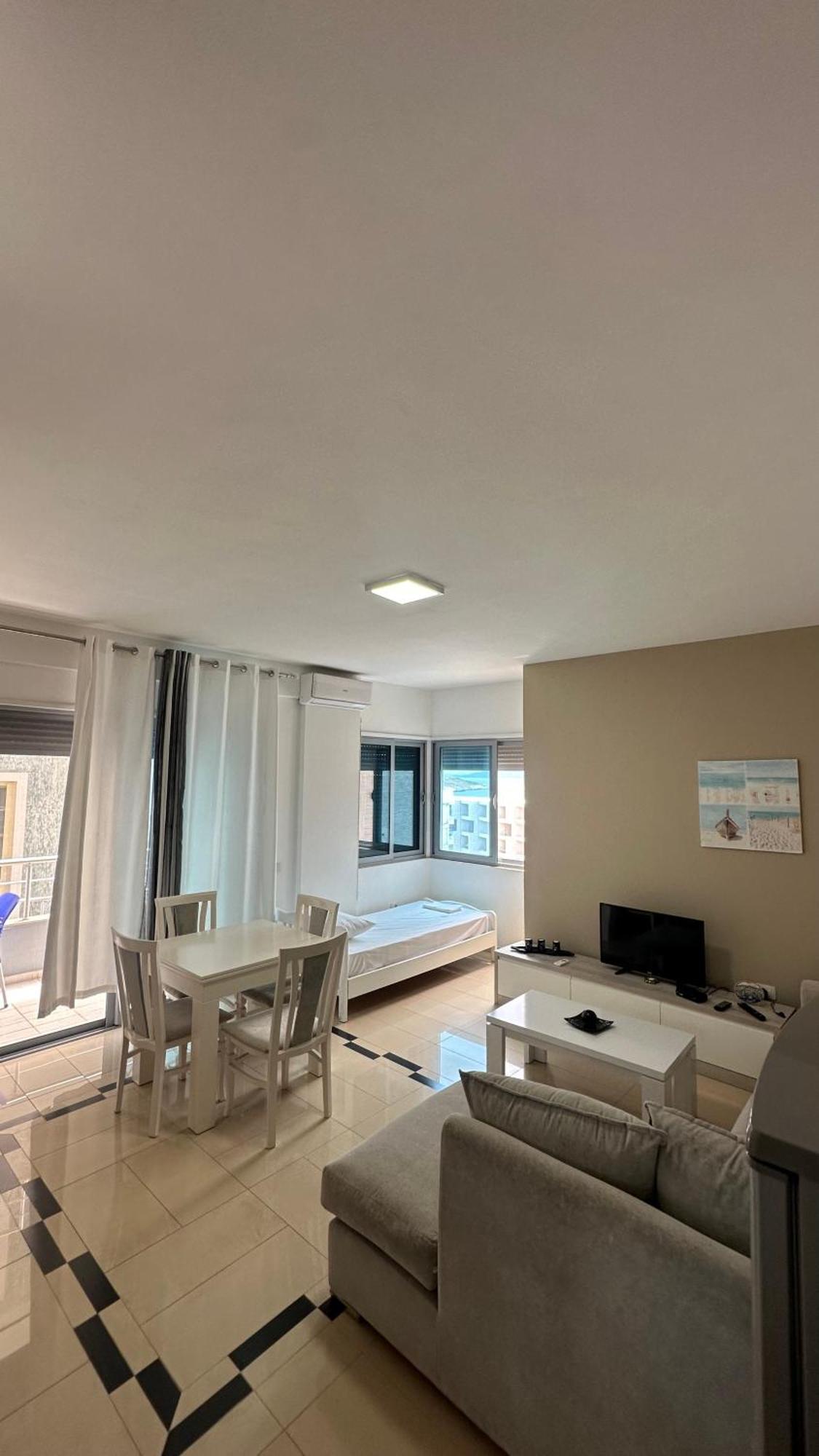 Jasmine Apartments Sarandë Esterno foto